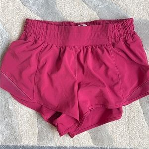 Lululemon hotty hot shorts